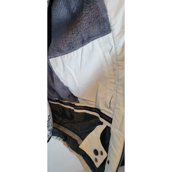 GEMYSE Women's Waterproof Ski Snow Jacket Winter Warm Lined Mountain Hiking Coat - Picture 9 of 16